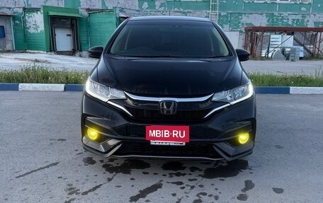 Honda Fit III, 2018 год, 1 250 000 рублей, 11 фотография