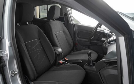Ford Fiesta, 2016 год, 899 000 рублей, 8 фотография