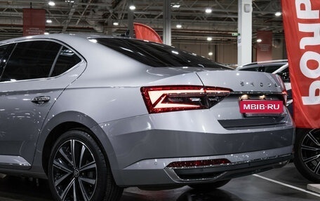 Skoda Superb III рестайлинг, 2024 год, 3 198 600 рублей, 13 фотография