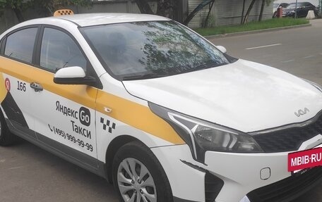 KIA Rio IV, 2021 год, 1 100 000 рублей, 4 фотография