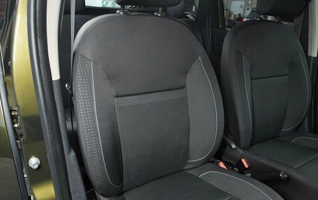 Renault Duster I рестайлинг, 2019 год, 1 247 000 рублей, 13 фотография