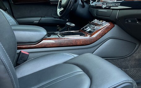 Audi A8, 2013 год, 1 450 000 рублей, 11 фотография