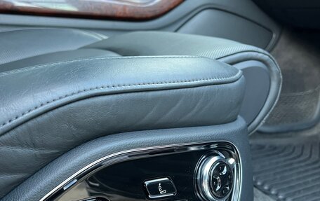 Audi A8, 2013 год, 1 450 000 рублей, 18 фотография