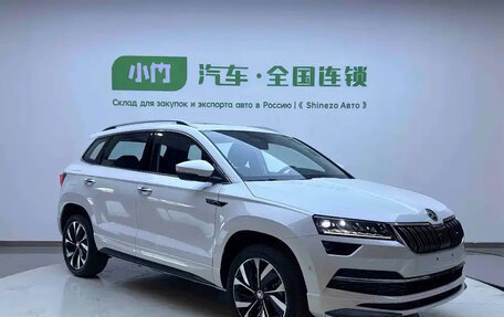 Skoda Karoq I, 2022 год, 2 200 000 рублей, 1 фотография