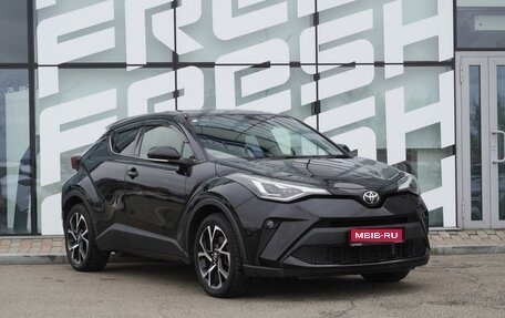 Toyota C-HR I рестайлинг, 2020 год, 2 050 000 рублей, 1 фотография