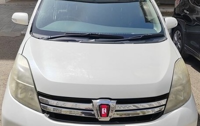 Toyota ISis I, 2012 год, 1 125 000 рублей, 1 фотография