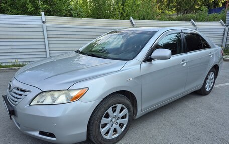 Toyota Camry, 2008 год, 1 350 000 рублей, 1 фотография