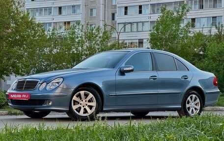 Mercedes-Benz E-Класс, 2003 год, 800 000 рублей, 2 фотография