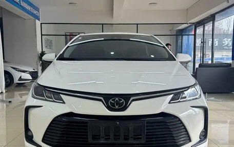 Toyota Corolla, 2021 год, 1 300 000 рублей, 2 фотография