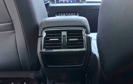 Skoda Karoq I, 2022 год, 2 200 000 рублей, 19 фотография