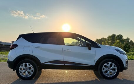 Renault Kaptur I рестайлинг, 2017 год, 1 320 000 рублей, 8 фотография