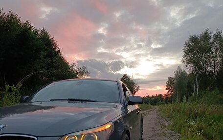 BMW 5 серия, 2003 год, 970 000 рублей, 6 фотография