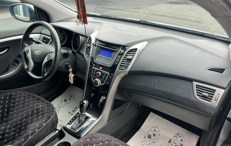 Hyundai i30 II рестайлинг, 2014 год, 1 079 000 рублей, 13 фотография
