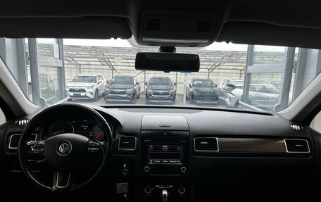 Volkswagen Touareg III, 2012 год, 1 880 000 рублей, 9 фотография
