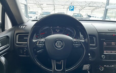 Volkswagen Touareg III, 2012 год, 1 880 000 рублей, 10 фотография