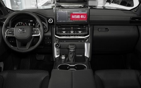 Toyota Land Cruiser, 2026 год, 17 750 000 рублей, 11 фотография
