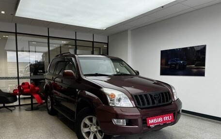 Toyota Land Cruiser Prado 120 рестайлинг, 2007 год, 2 170 000 рублей, 3 фотография