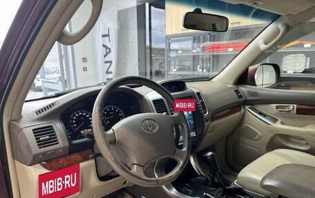 Toyota Land Cruiser Prado 120 рестайлинг, 2007 год, 2 170 000 рублей, 7 фотография