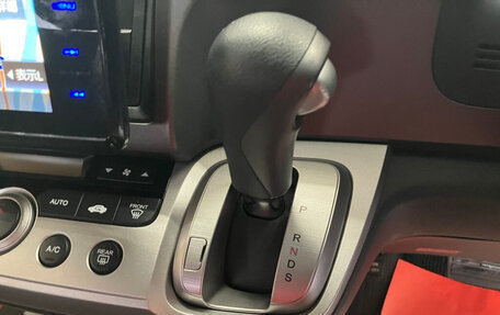 Honda Stream II, 2014 год, 946 000 рублей, 18 фотография