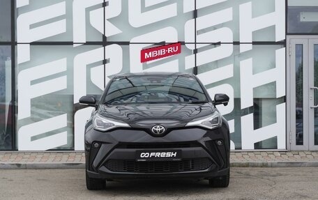 Toyota C-HR I рестайлинг, 2020 год, 2 050 000 рублей, 2 фотография