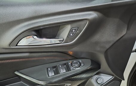 Chevrolet Trax, 2023 год, 1 640 999 рублей, 10 фотография