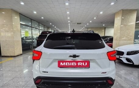 Chevrolet Trax, 2023 год, 1 640 999 рублей, 4 фотография