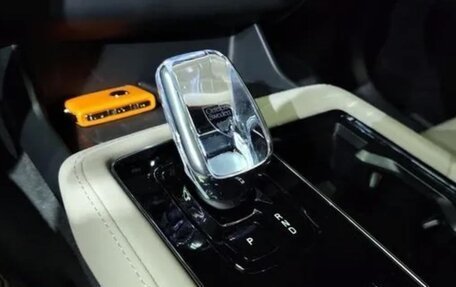 Volvo XC90 II рестайлинг, 2025 год, 10 500 010 рублей, 9 фотография