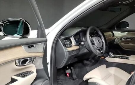 Volvo XC90 II рестайлинг, 2025 год, 10 500 010 рублей, 12 фотография