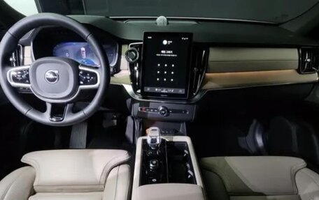 Volvo XC90 II рестайлинг, 2025 год, 10 500 010 рублей, 10 фотография