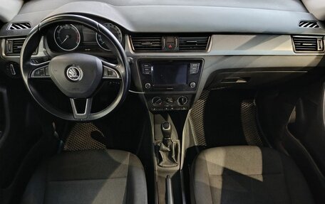 Skoda Rapid I, 2019 год, 1 100 000 рублей, 10 фотография