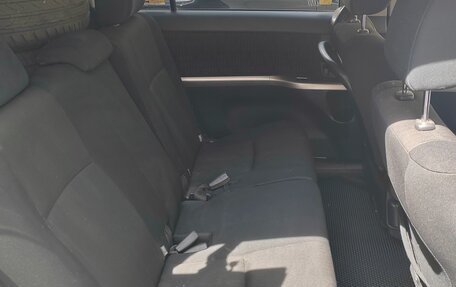 Toyota ISis I, 2012 год, 1 125 000 рублей, 5 фотография