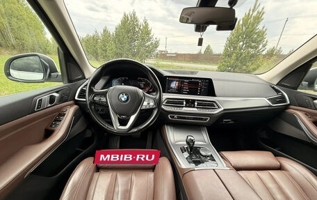 BMW X5, 2018 год, 5 600 000 рублей, 14 фотография