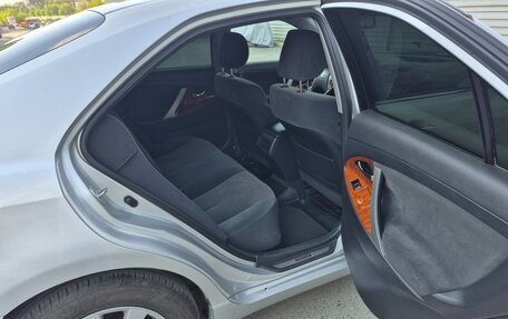 Toyota Camry, 2008 год, 1 350 000 рублей, 14 фотография