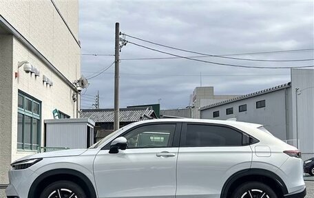 Honda Vezel, 2023 год, 2 053 000 рублей, 8 фотография