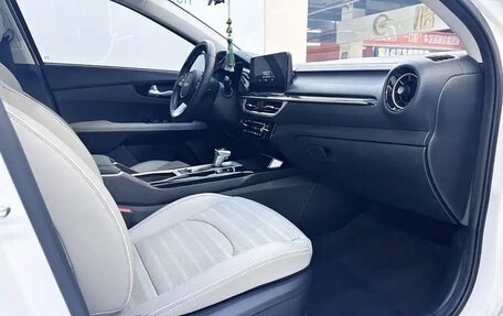 KIA K3, 2023 год, 1 509 000 рублей, 10 фотография