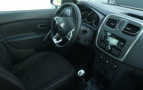 Renault Logan II, 2022 год, 1 137 000 рублей, 6 фотография
