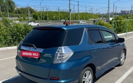 Honda Fit Shuttle I рестайлинг, 2012 год, 550 000 рублей, 3 фотография
