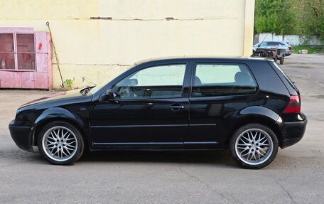 Volkswagen Golf IV, 2001 год, 400 000 рублей, 2 фотография