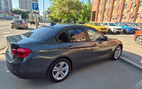 BMW 3 серия, 2018 год, 1 750 000 рублей, 4 фотография