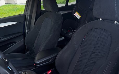 BMW X1, 2018 год, 2 450 000 рублей, 13 фотография