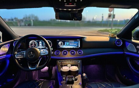 Mercedes-Benz CLS, 2018 год, 4 990 000 рублей, 10 фотография