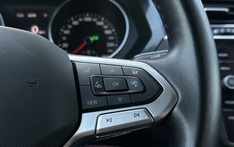Volkswagen Tiguan II, 2021 год, 2 860 000 рублей, 14 фотография
