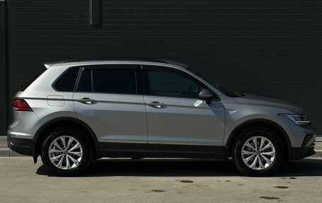 Volkswagen Tiguan II, 2021 год, 2 860 000 рублей, 9 фотография