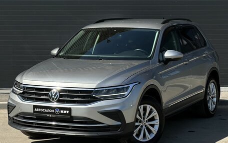 Volkswagen Tiguan II, 2021 год, 2 860 000 рублей, 1 фотография