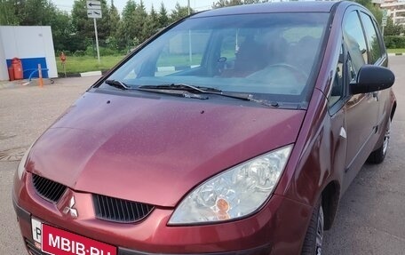 Mitsubishi Colt VI рестайлинг, 2005 год, 365 000 рублей, 2 фотография