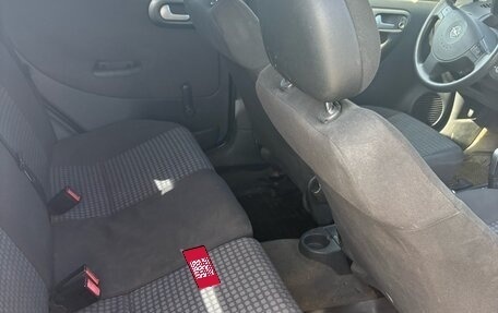 Opel Corsa C рестайлинг, 2004 год, 190 000 рублей, 6 фотография