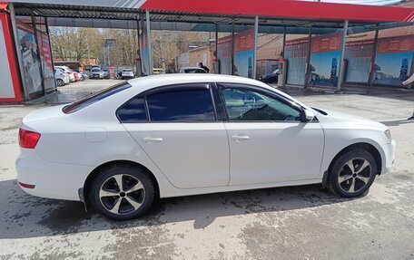 Volkswagen Jetta VI, 2013 год, 700 000 рублей, 20 фотография