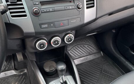 Peugeot 4007, 2009 год, 1 200 000 рублей, 17 фотография