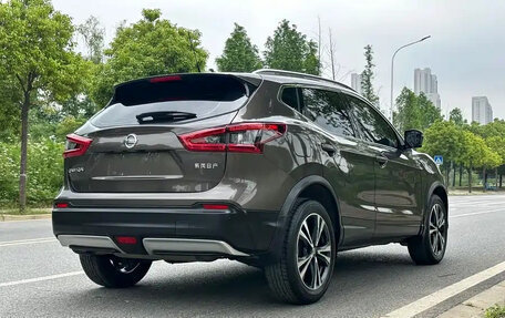 Nissan Qashqai, 2022 год, 1 800 000 рублей, 13 фотография