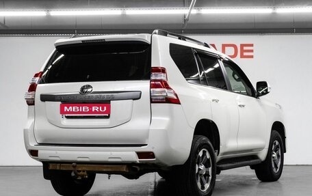 Toyota Land Cruiser Prado 150 рестайлинг 2, 2014 год, 4 100 000 рублей, 6 фотография
